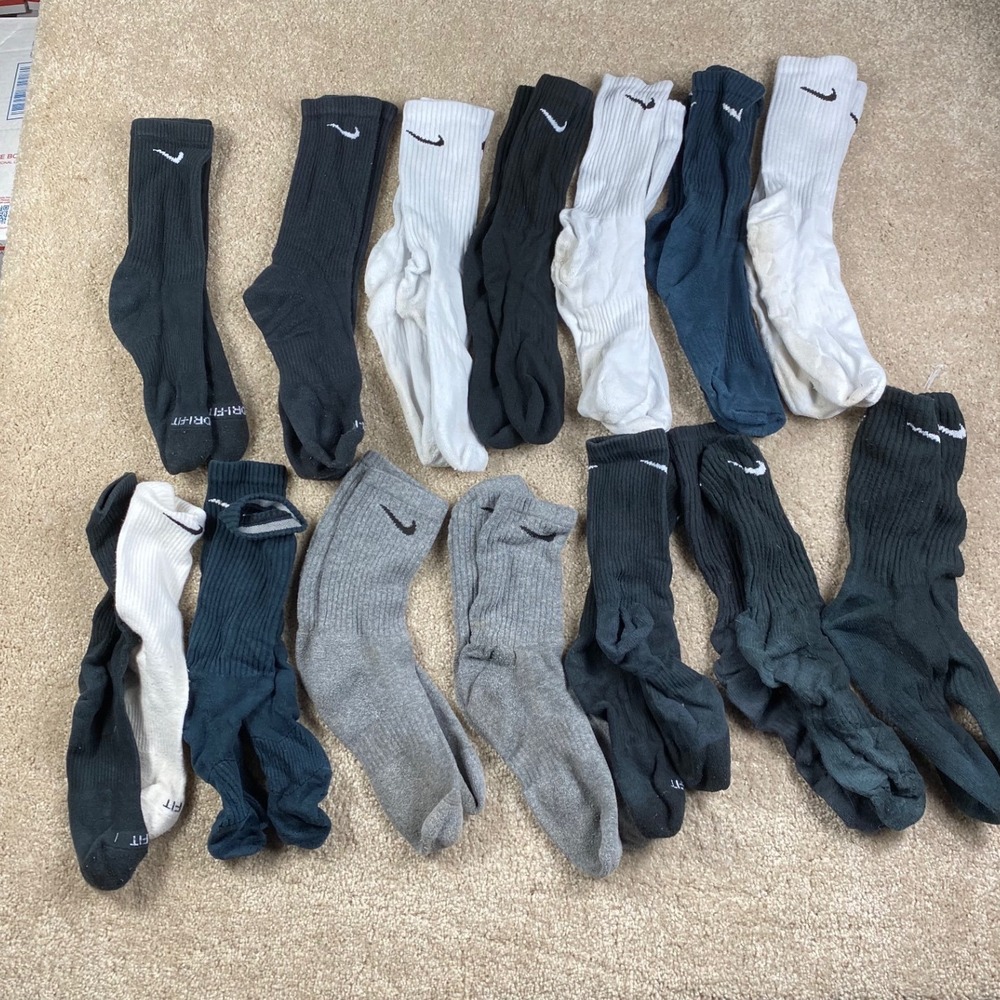 Nike Crew Socks Lot Assorted Colors Dri-Fit Swoosh Athletic Mid Calf 13 pairs